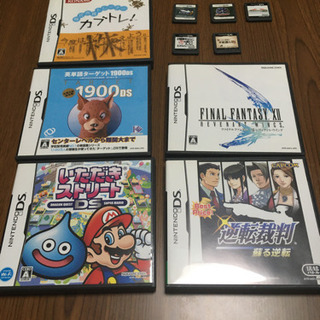 NINTENDO DS Lite  &  ゲームソフト10本の画像