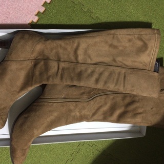 【あげます】LazySwanのロングブーツ(キャメル)の画像