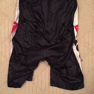 del tongo サイクリングウェアの画像