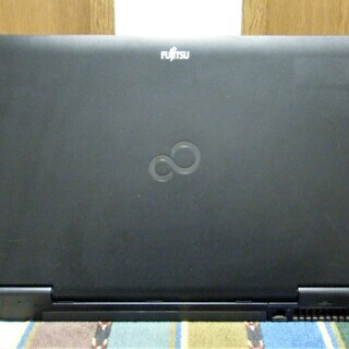 💗15.6型高解像度液晶パネル1,920×1,080ドット/高性能🆙i5/光速☆彡SSD128GB/MS Office 2016📒✎/快適♬メモリ4GB/DVD💿/HDMI📺/SDカードスロット🅌/すぐ使えるWindows10メディア作成ツール付💿/すぐ繋がるWi-Fi📶/点検整備清掃済み😊/FUJITSU LIFEBOOK E741/Dの画像