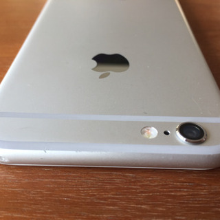 iPhone 6 16gb au の画像