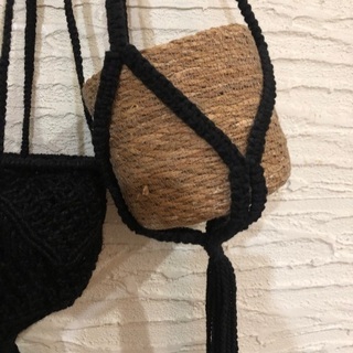 マクラメ　植木ホルダーの画像