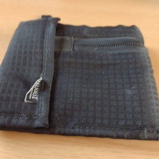 STUSSY  財布　黒