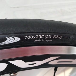 カンパニョーロ　シロッコ 35 シマノ10速ハブ タイヤ付き