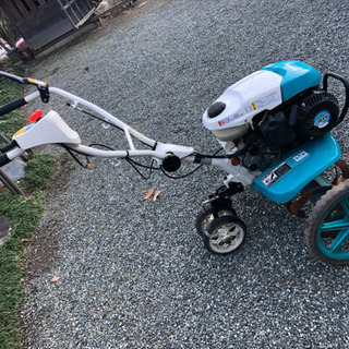 耕運機　クボタ車輪付き　エンジン好調