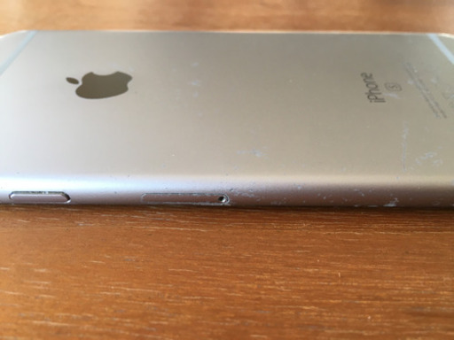 iPhone 6s 64gb SIMフリー