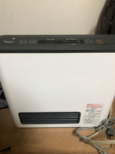 ガスファンヒーター
