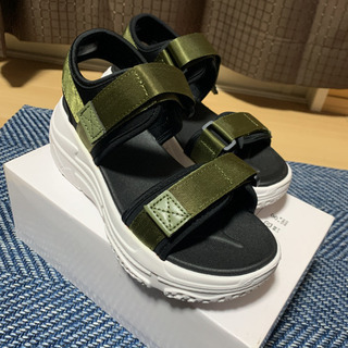 ファービーファービー／2ベルトスポーツサンダルの画像