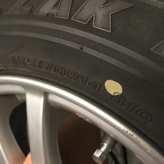 スタッドレスタイヤ　165/70R14 810 ホイール付の画像