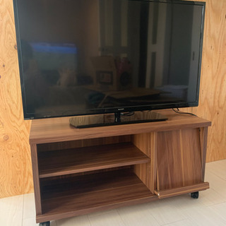 AQUOS40型テレビとテレビ台セットです！