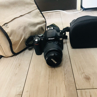 Nikon D40x デジタル一眼レフ　ケース付きの画像