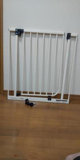 日本育児 ベビーゲート ホワイト 白