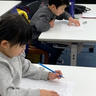 幼児・小学生の学習補佐のお母さん先生募集！子育ての経験、生かしませんか？の画像