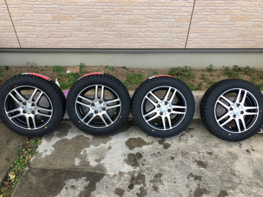 2019年製超バリ溝‼️10分山‼️新品スタッドレスタイヤ中古ホイール付 軽自動車用