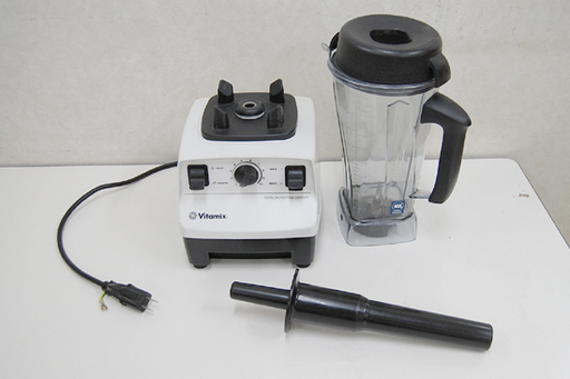 Vitamix フードプロセッサー VM0111 ホワイト系 ミキサー 通電・回転確認済み  バイタミックス☆ PayPay(ペイペイ)決済可能 ☆ 札幌市 清田区 平岡