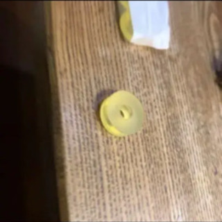 トヨタハイエースショック上部のブッシュ