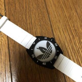 adidas　腕時計