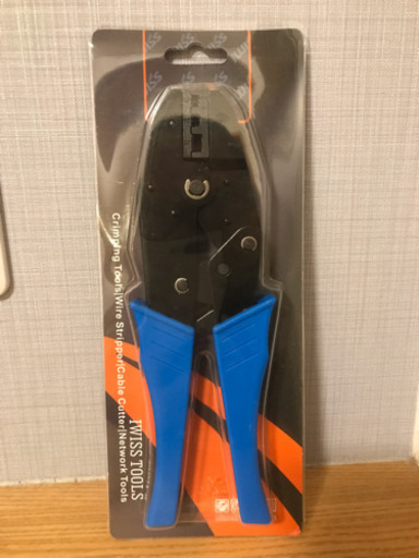 圧着工具