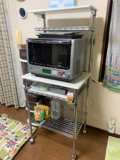 スチールラック　コンセント、引き出しあり