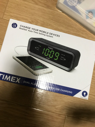 スピーカー　時計　充電