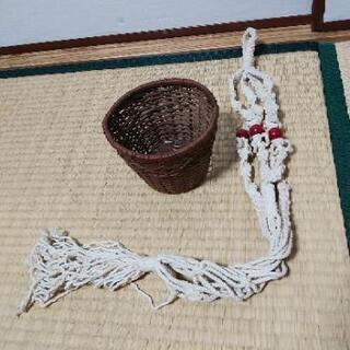 【取引中】吊り下げカゴの画像
