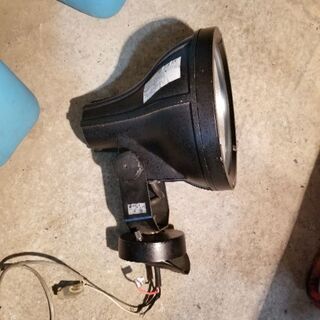 投光器
