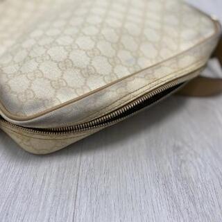 GUCCI ショルダーバッグ　カバン　の画像