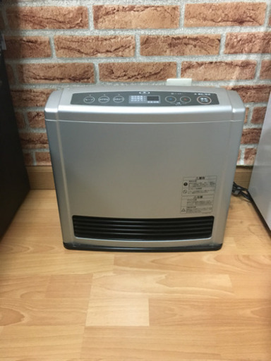 ガスファンヒーター