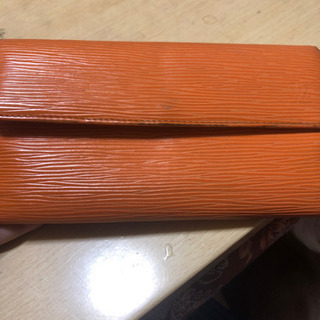 ルイ・ヴィトン  エピ財布  正規品  値下げしました！！