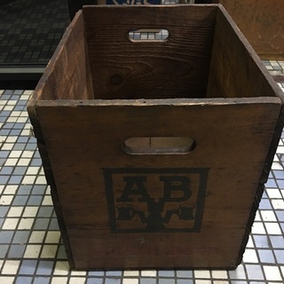 アサヒビール　木箱（文字赤）の画像