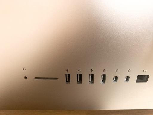 iMac (21.5インチ・2012後期モデル）