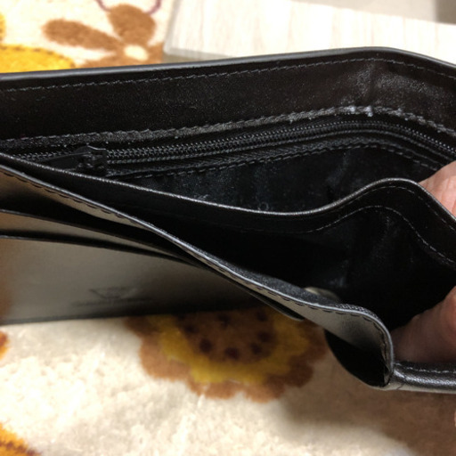 ジョルジオアルマーニ　二つ折り財布