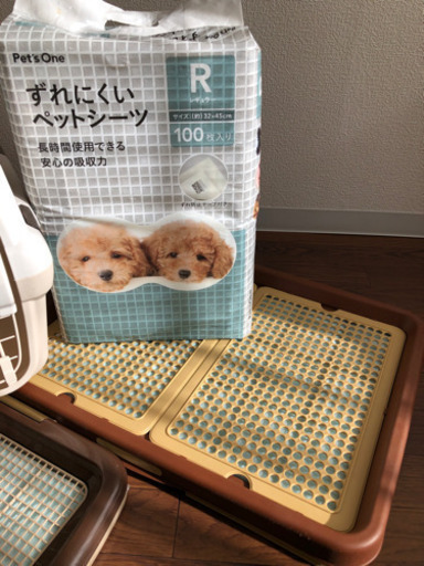 美品　ペット　キャリー　ハウス　ペット　トイレ　シーツ　犬　仔犬　室内　ファーストセット