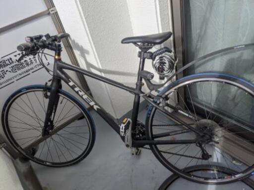 【受付一時停止中】Trek 7.4fx クロスバイク　新品価格10万円