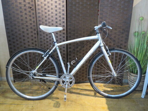 Bianchi ビアンキ Cameleonte Sport UNO カメレオンテスポーツ１ クロスバイク 内装8段 通勤快速カスタム 札幌発