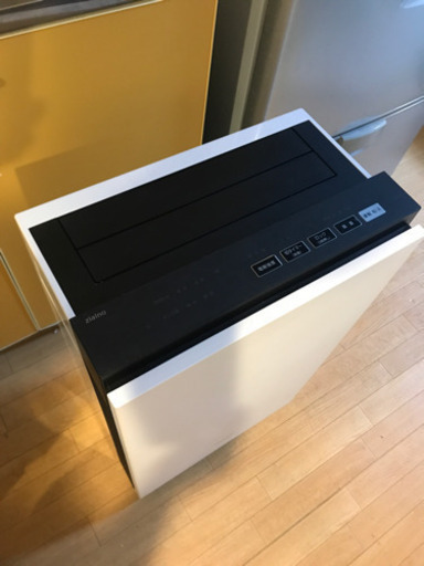 ジアイーノ　F-MV1500  10畳　半年利用