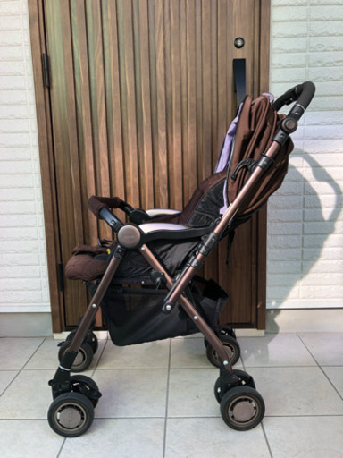 アップリカA型ベビーカー　ソラリアリミテッド2014