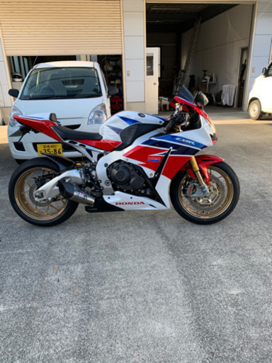 ホンダ CBR1000RR SP fireblade