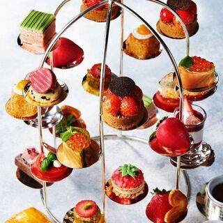 1/8日(水)ペニンシュラホテル🍓アフタヌーンティー!!!(笑)