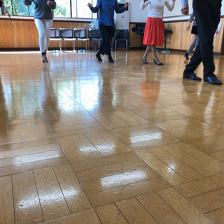サロンタンゴ ダンス教室の画像