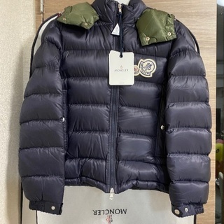 【新品】ギフトBOX付！新作 MONCLER モンクレール Br...