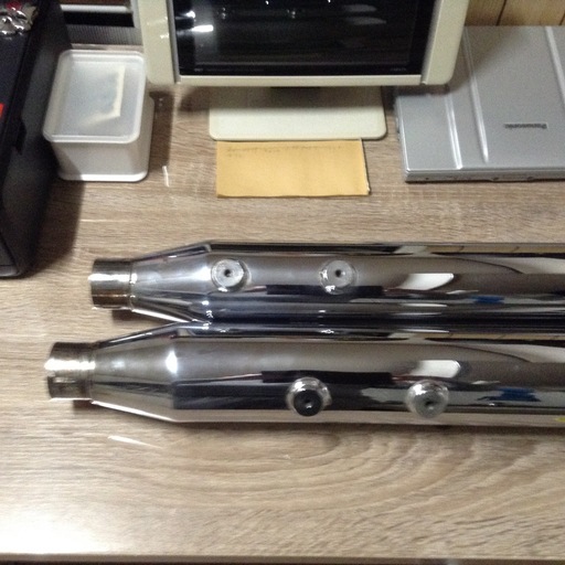 ◇ハーレーソフテイルFXSブラックライン用北米マフラー◇値下げ