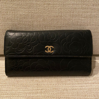 〈CHANEL〉〈ラム革カメリア〉〈定価15万ぐらい〉
