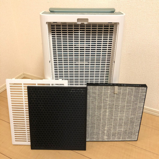 SHARP 空気清浄機能付除湿機 プラズマクラスター除湿機　CV-DF100