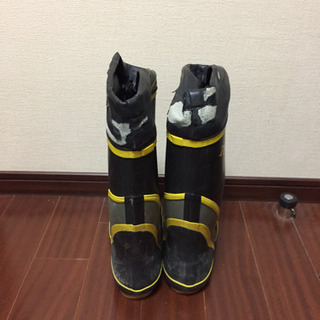 【リフレッシュプロジェクト92/300】災害時 ボランティア用 長靴の画像