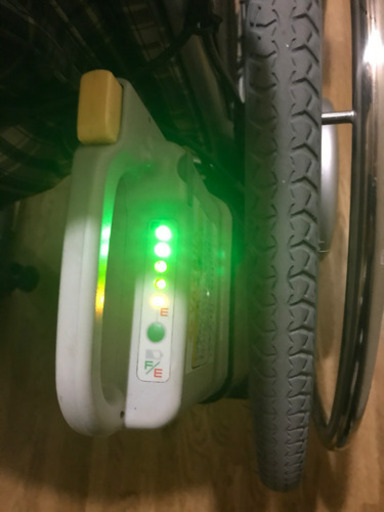 ヤマハ電動車いす　JW１　フロントキャスター新品交換しました。
