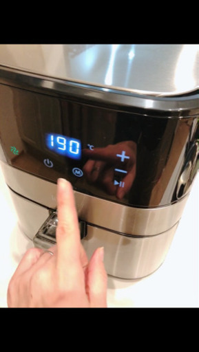 半額！！【新品未使用】ノンフライヤー