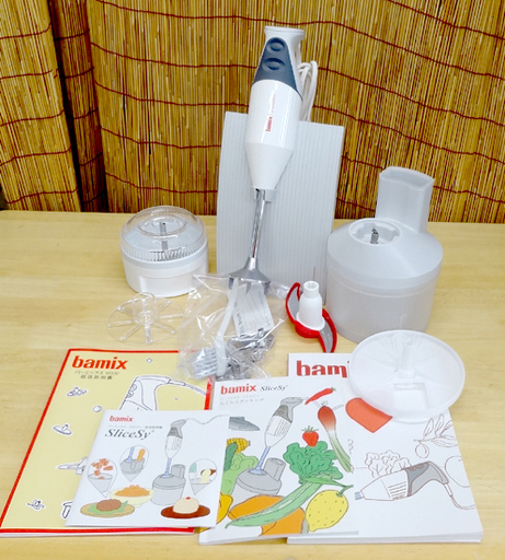 未使用品★ハンディ・フードプロセッサー bamix バーミックス M300 コンプリートセット/ホワイト/レシピ本付/お菓子 離乳食　札幌 豊平区 アウトレットモノハウス平岸店