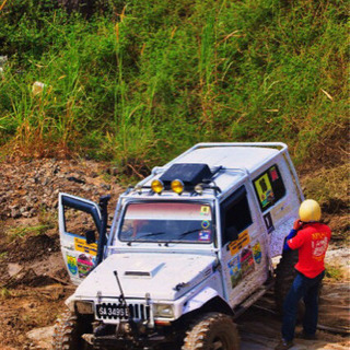 4WD好き必見！オフロード好き集まれ！自動車整備士募集！😙