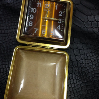 CITIZEN 旅行用 アラーム ゼンマイ時計の画像